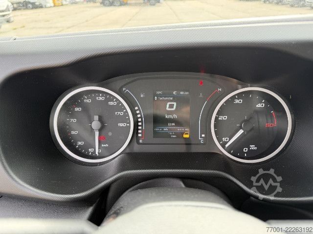 पैनल वैन IVECO 35S16V Klima / Radio / PDC