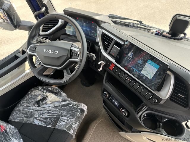 стандартен трактор Iveco Stralis S-Way 500 / 580 cv Intarder ADR