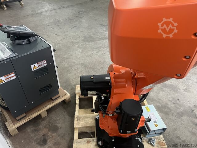 औद्योगिक रोबोट KUKA KR 30 R2100 / SEL KRC5 NEU