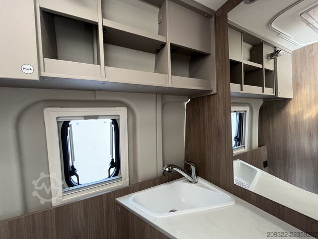 Kastenwagen Wohnmobil / Campervan Peugeot Boxer 2025 | Cambio manuale | Full optional