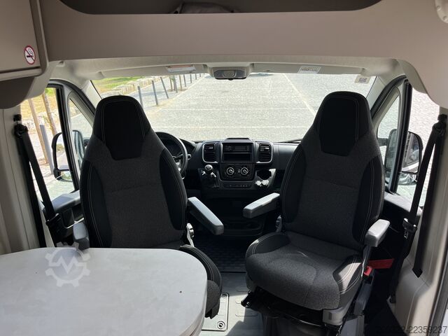 Kastenwagen Wohnmobil / Campervan Peugeot Boxer 2025 | Cambio manuale | Full optional