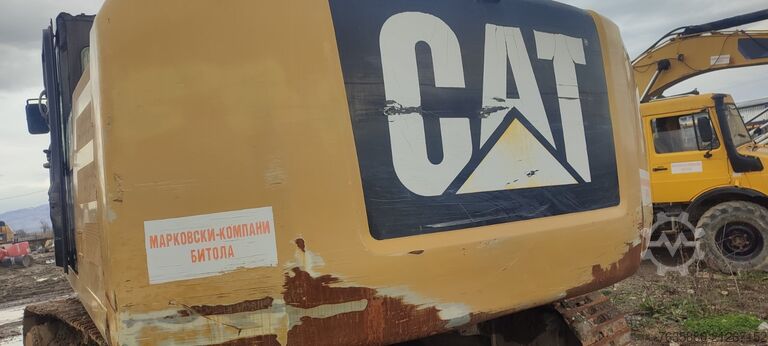 クローラー式掘削機 Caterpillar 329ELN