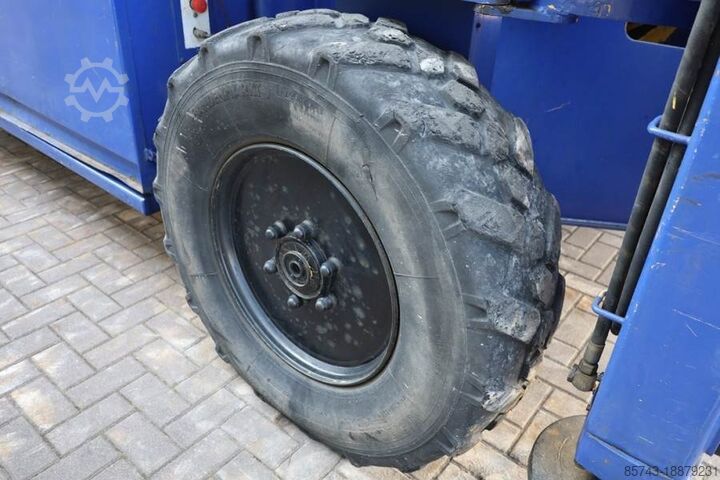 Saxlift Liftlux SL245-25D 4WD Diesel, 4x4 Drive, 26.5m Working Hei