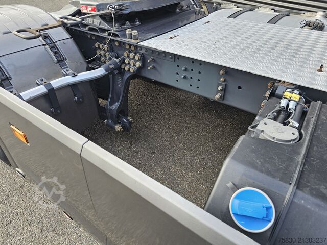 Standard-SZM Scania S520 V8 4x2 / RETARDER / FULL AIR / PTO