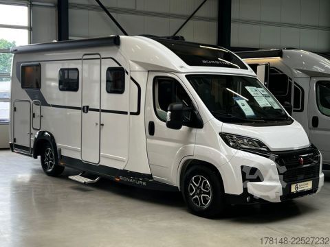 Yarı entegre karavan Bürstner Signature SFT 7.0