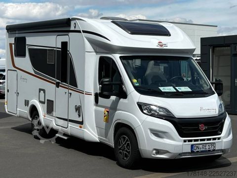 Yarı entegre karavan Bürstner Lyseo TD 727 G