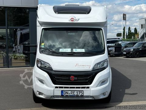 Yarı entegre karavan Bürstner Lyseo TD 727 G