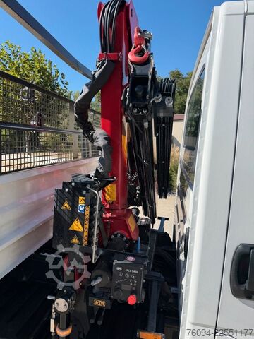 Furgón con grúa montada sobre camión IVECO Daily 72-180 Meiller Kipper Kran 10m FUNK AHK