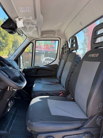 Furgón volquete IVECO Daily 72-180 Meiller Kipper Kran 10m FUNK AHK