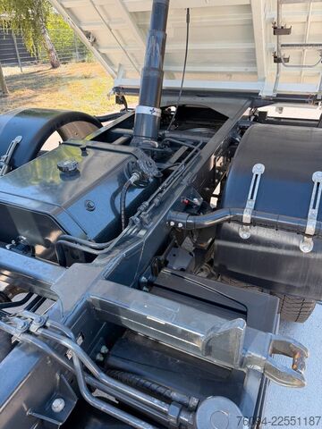 Furgón volquete IVECO Daily 72-180 Meiller Kipper Kran 10m FUNK AHK