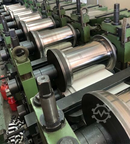 Linjë për profilet metalike të murit të thatë (studhat) Dreistern 1214