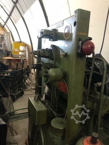 Γραμμή για μεταλλικά προφίλ γυψοσανίδας (καρφιά) Dreistern 1214