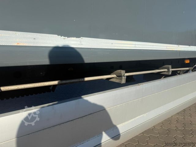 Ikäyvä lattiasemitraileri KNAPEN K100 Schubboden 92m³ 10mm Boden Top Zustand