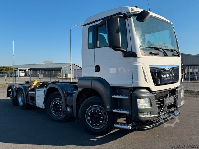 Шаси на камион MAN TGS 35.360 8x2-6 BL Fahrgestell