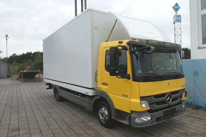 Furgons ar kasti MERCEDES-BENZ Atego 816 BL Möbelkoffer