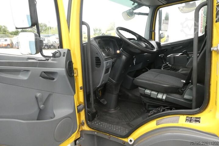 Furgons ar kasti MERCEDES-BENZ Atego 816 BL Möbelkoffer