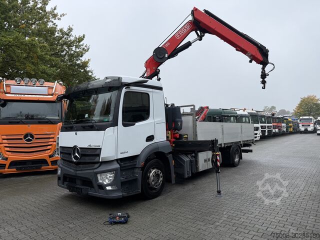 Platós teherautó Mercedes-Benz Actros MP5 1824 Kran Fassi F155