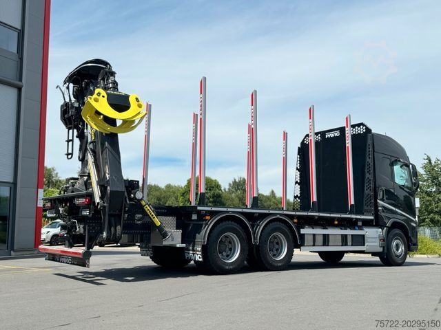 รถบรรทุกไม้ซุง VOLVO FH 540 BL 6x4 Plattform Kran TAJFUN LIV L150Z96
