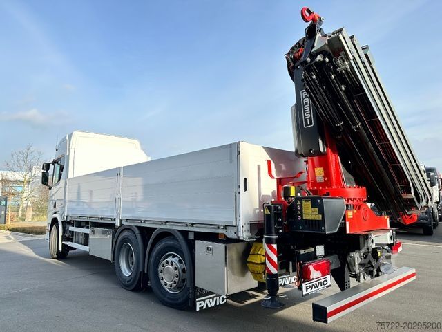 Platós teherautó SCANIA R 560 6x2-4/BAUSTOFFFAHRZEUG/KRAN FASSI F255RA