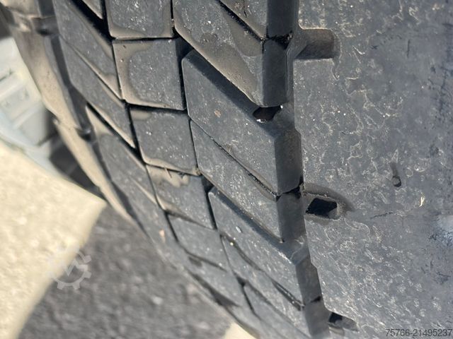 Вантажівка для напоїв MAN TGM 18.290 / LBW / 2 x AHK / 15 PAL