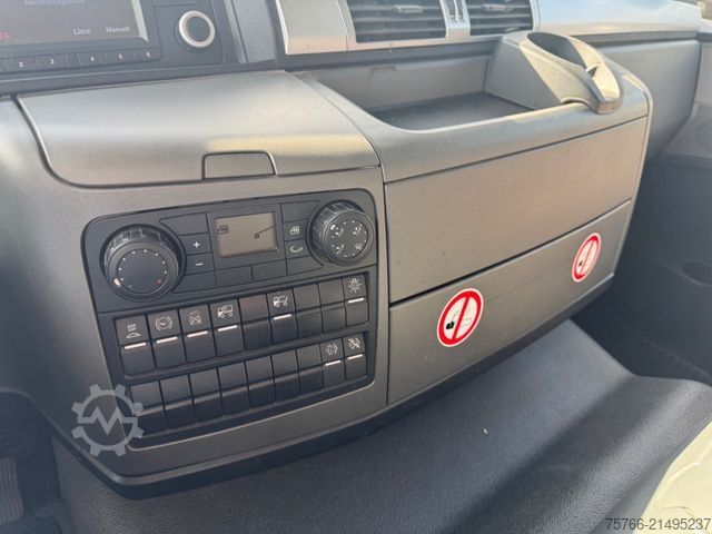 Вантажівка для напоїв MAN TGM 18.290 / LBW / 2 x AHK / 15 PAL