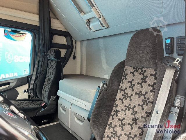 Стандартен влекач Scania R 500 A4x2NA RETARDER PTO LED NAVI