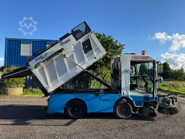Road sweeper Schmidt Compact 400