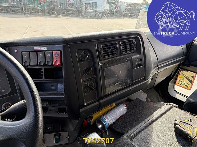  Renault Premium 300
