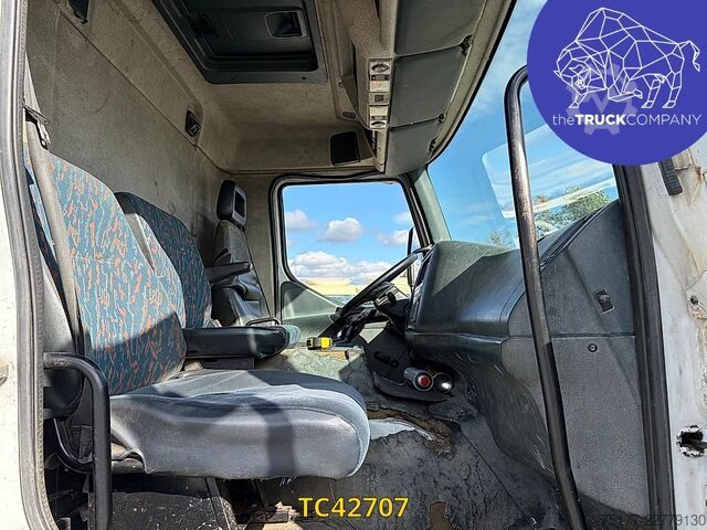  Renault Premium 300