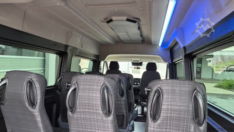 Miniautocarro PEUGEOT Boxer 9 Sitzer Airline Boden Ducato Movano