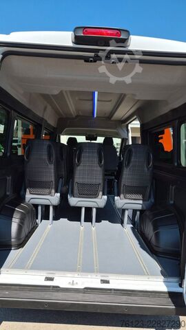 Miniautocarro PEUGEOT Boxer 9 Sitzer Airline Boden Ducato Movano