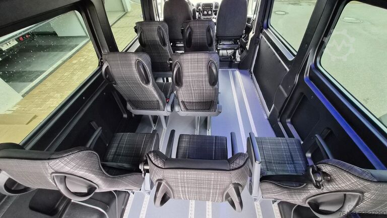 Miniautocarro PEUGEOT Boxer 9 Sitzer Airline Boden Ducato Movano