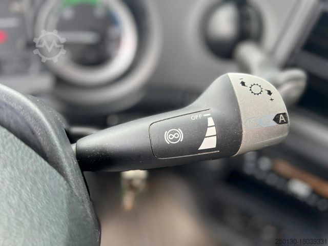 Standard tractor unit DAF XF 510 4x2 2 Tanks Retarder