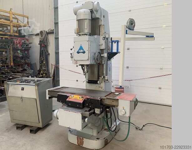 מכונת קידוח / Jig Boring Constant Supemec P65