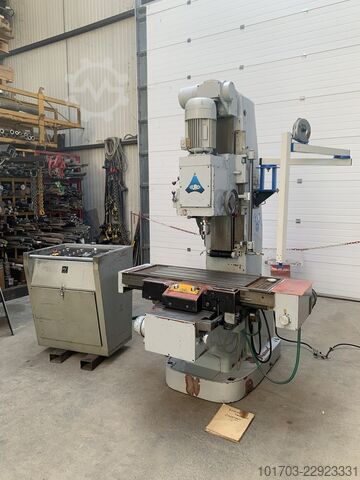 מכונת קידוח / Jig Boring Constant Supemec P65