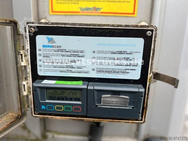 Reefer semitrailer ACKERMANN-FRUEHAUF VS-F27/13,6 E ZG Kühlkoffer mit LBW, Tridec