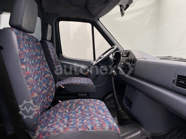 Autre MERCEDES-BENZ Sprinter 310D Automatik *Behörde/Camper* 5767