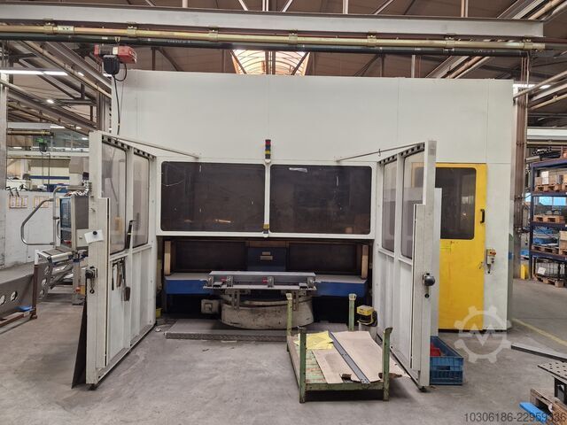 3D laserová řezací a svařovací linka TRUMPF TRUMATIC LASERCELL 1005 (TLC 1005)
