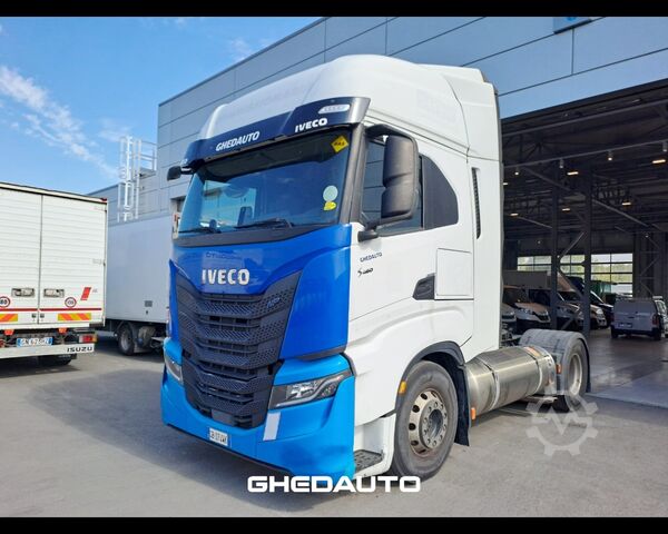 Standard trekkvogn IVECO TRATTORE STRADALE IVECO S-WAY 460 LNG  METANO