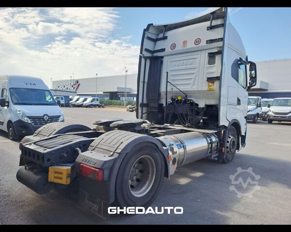 Standard trekkvogn IVECO TRATTORE STRADALE IVECO S-WAY 460 LNG  METANO