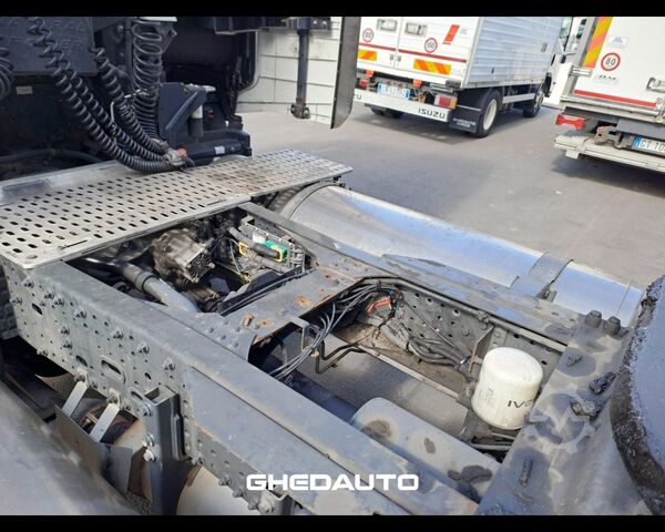 Standard trekkvogn IVECO TRATTORE STRADALE IVECO S-WAY 460 LNG  METANO