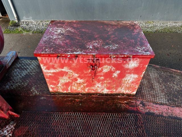 Semirremolque de plataforma baja GOLDHOFER STU 2-27/80 Hydr. Rampen Wasserfass