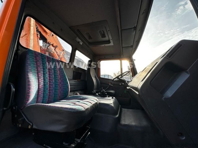 Крюковой мусоровоз MERCEDES-BENZ 1517 4x2 Meiller Abroller/Kran