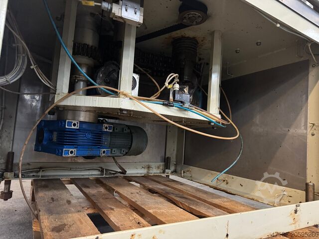 Stroj za zatvaranje boca plutenim čepovima / Agrafir Kematec Korma 1 / Agraffa 1