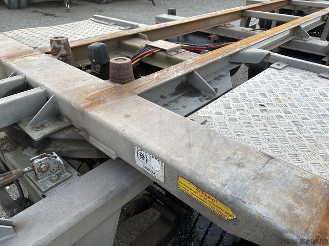 Trailer swap chassis ACKERMANN VERZINKT*langer Hub*17,5er Reifen