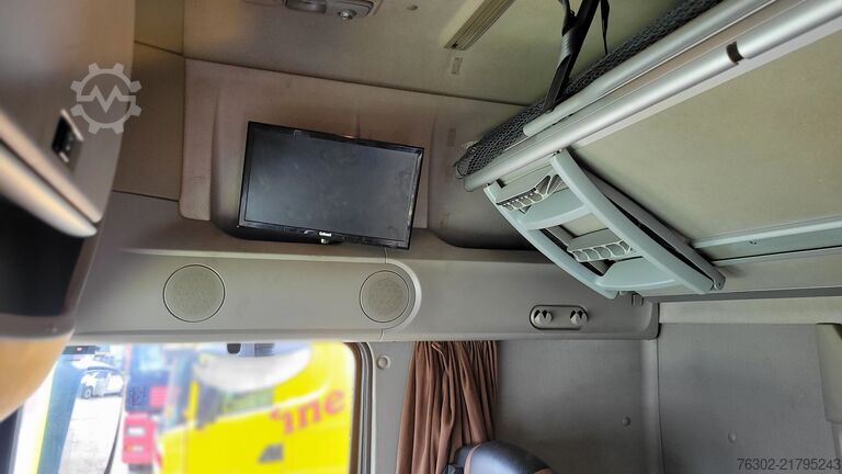 Standart çekici ünitesi DAF XF 530 FT SSC Standklima Retarder 2 Tank