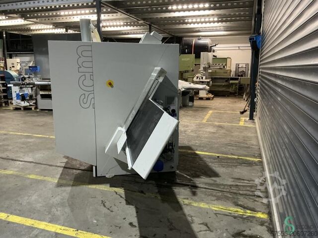 Máquina de Perfuração SCM Cyflex F900