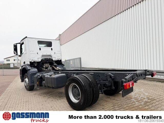 Kuorma-auton runko Mercedes-Benz Arocs 1840 K 4x2, MultimediaCockpit, 2x