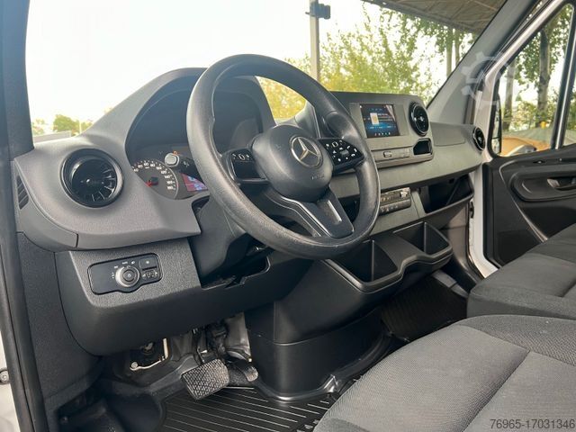 Hátíð loftrými sendibíll MERCEDES-BENZ Sprinter 311 CDI 7G-TR KLIMA NAVI 360°KAMERA PDC