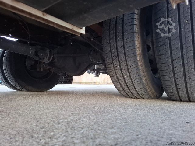 Prilagođeni kombi IVECO DAILY 65C18 CASSONE + CENTINA+ SPONDA